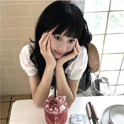 50英尺高的女人